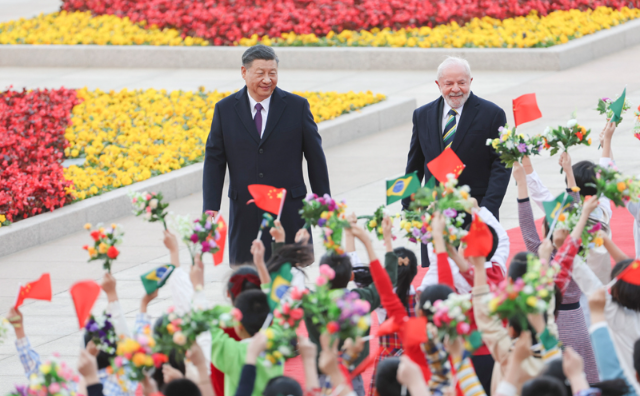 习近平同巴西总统卢拉举行会谈