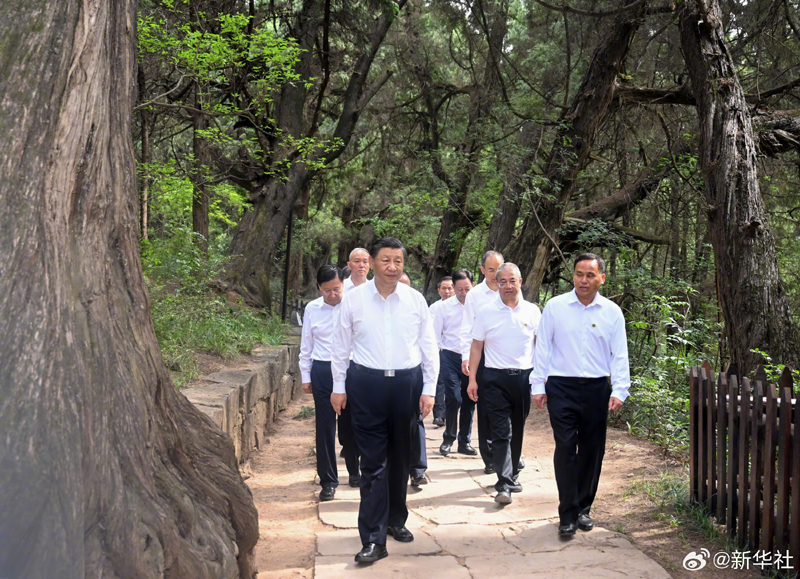 习近平在四川考察调研