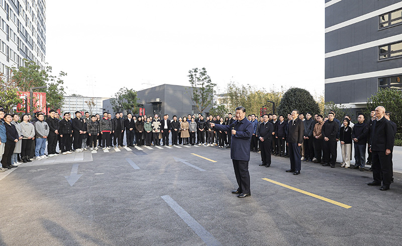 习近平在上海考察时强调 聚焦建设“五个中心”重要使命 加快建成社会主义现代化国际大都市