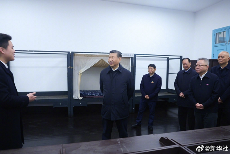 习近平考察湖南第一师范学院：学校的办学宗旨要引导学生立志报国